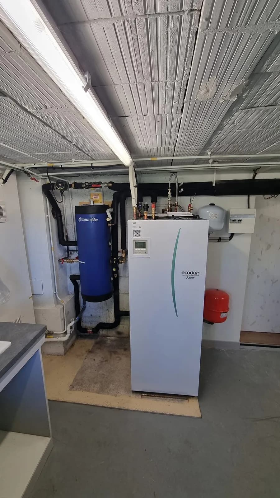 Installation de pompe à chaleur réalisée par ISONERGI dans la région de Rennes