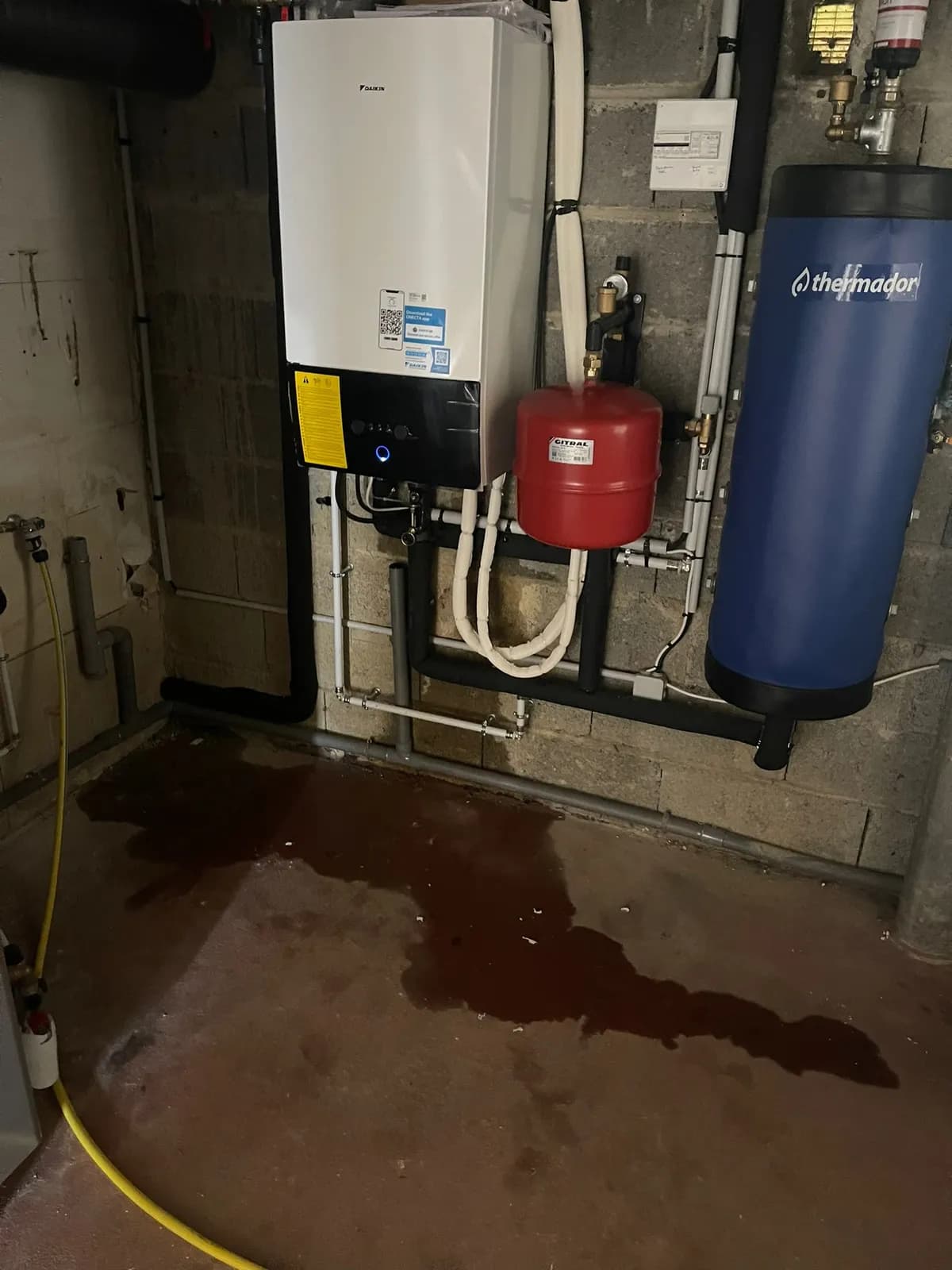 Installation de pompe à chaleur réalisée par ISONERGI dans la région de Rennes