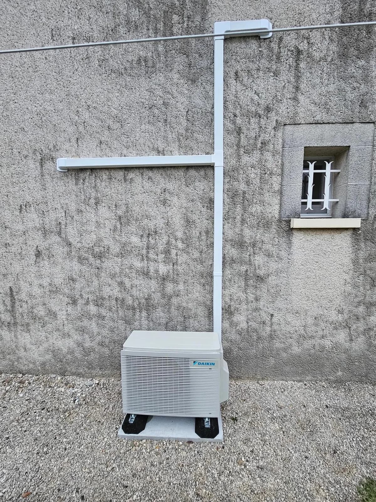 Installation de pompe à chaleur réalisée par ISONERGI dans la région de Rennes