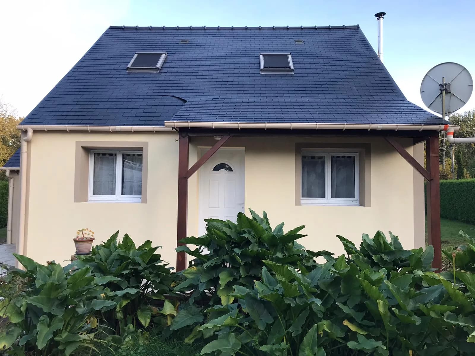 Rénovation de toiture réalisée par ISONERGI près de Rennes